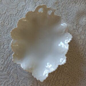 Porcelain White Leaf Dish Scallop Edges Vintage M Z Austria